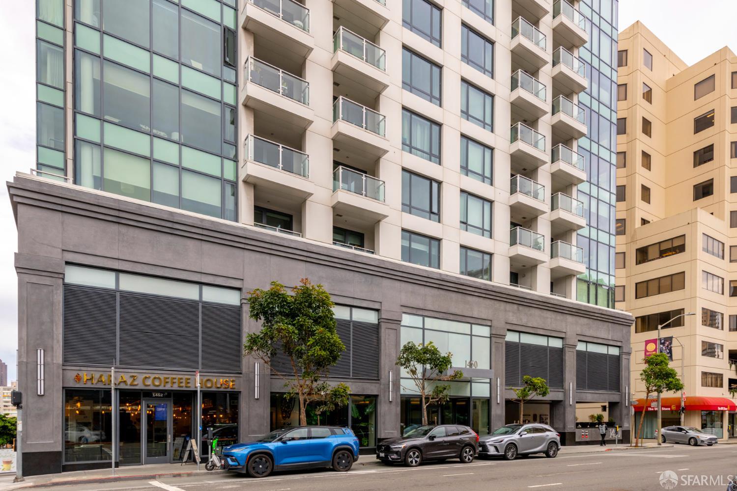 Photo #33: 426104403 Listing: Photo #33