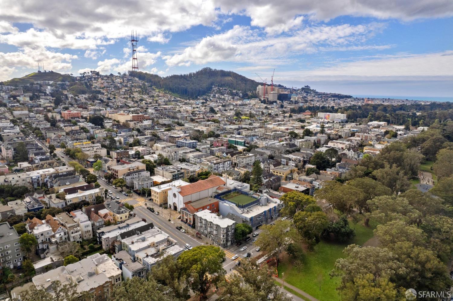 Detail Gallery Image 12 of 19 For 1651 Oak St, San Francisco,  CA 94117 - – Beds | – Baths