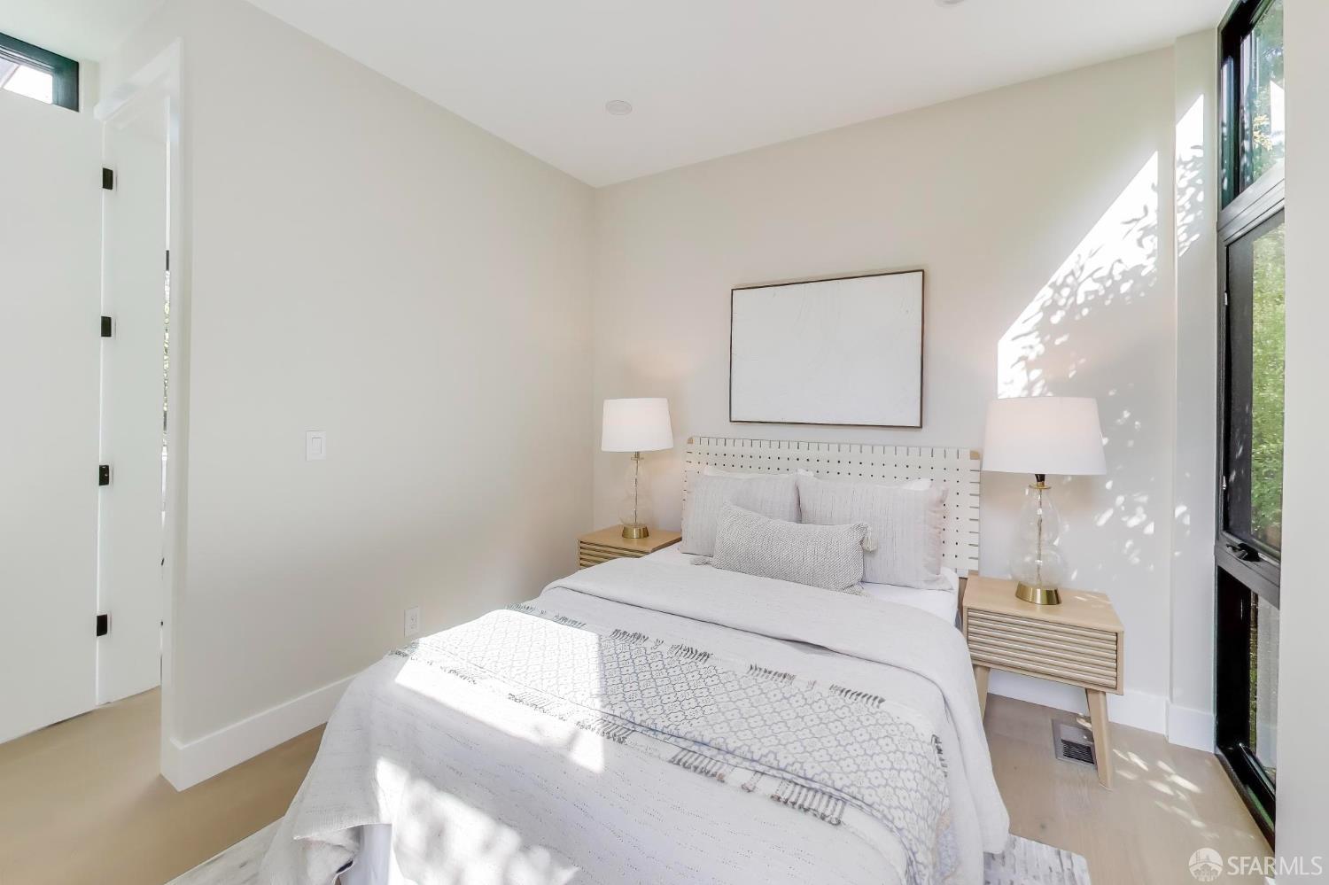 Detail Gallery Image 42 of 57 For 85 Rittenhouse Ave, Atherton,  CA 94027 - 5 Beds | 3/1 Baths