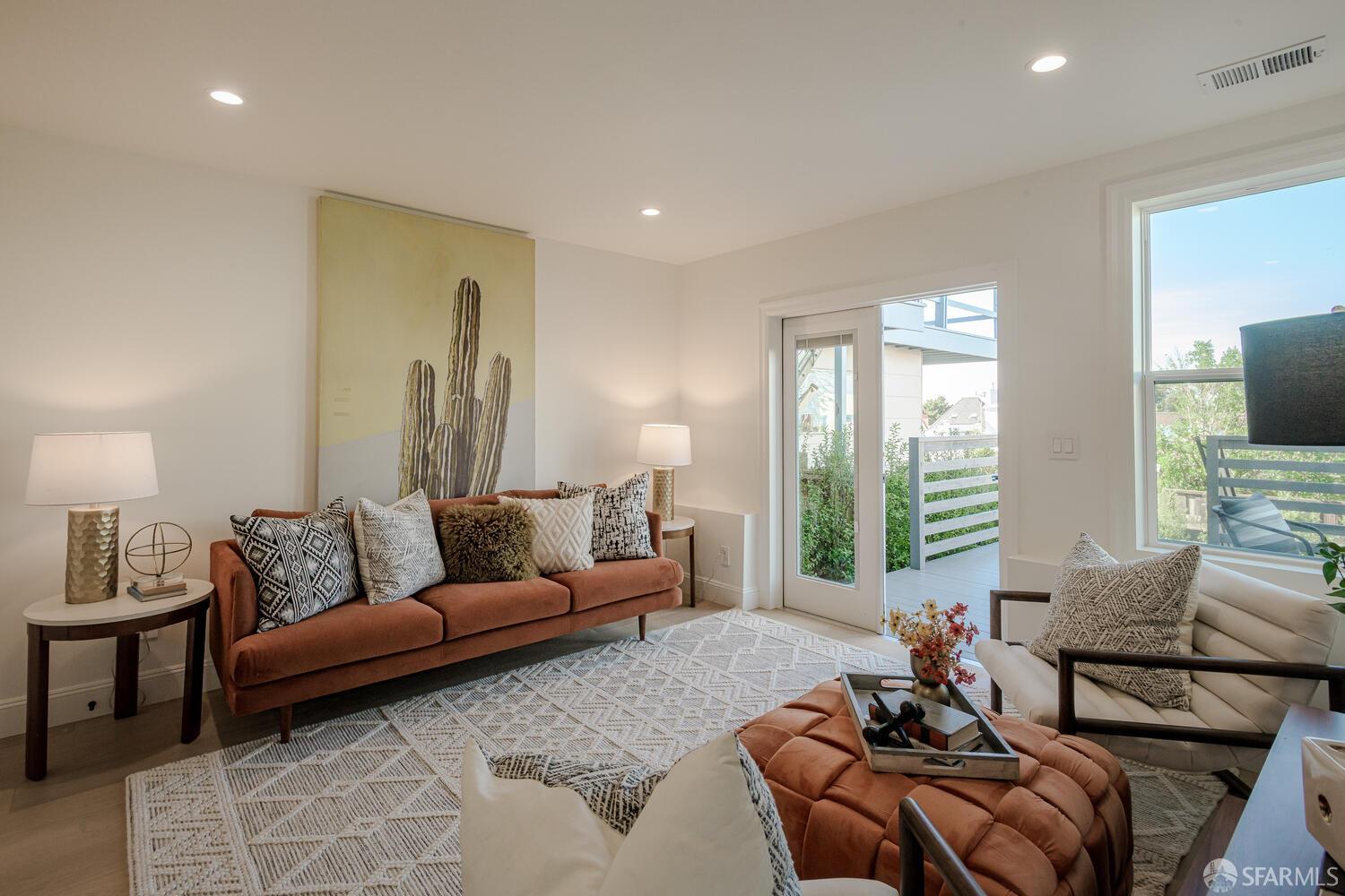 Detail Gallery Image 22 of 34 For 515 46th Ave, San Francisco,  CA 94121 - 3 Beds | 3 Baths