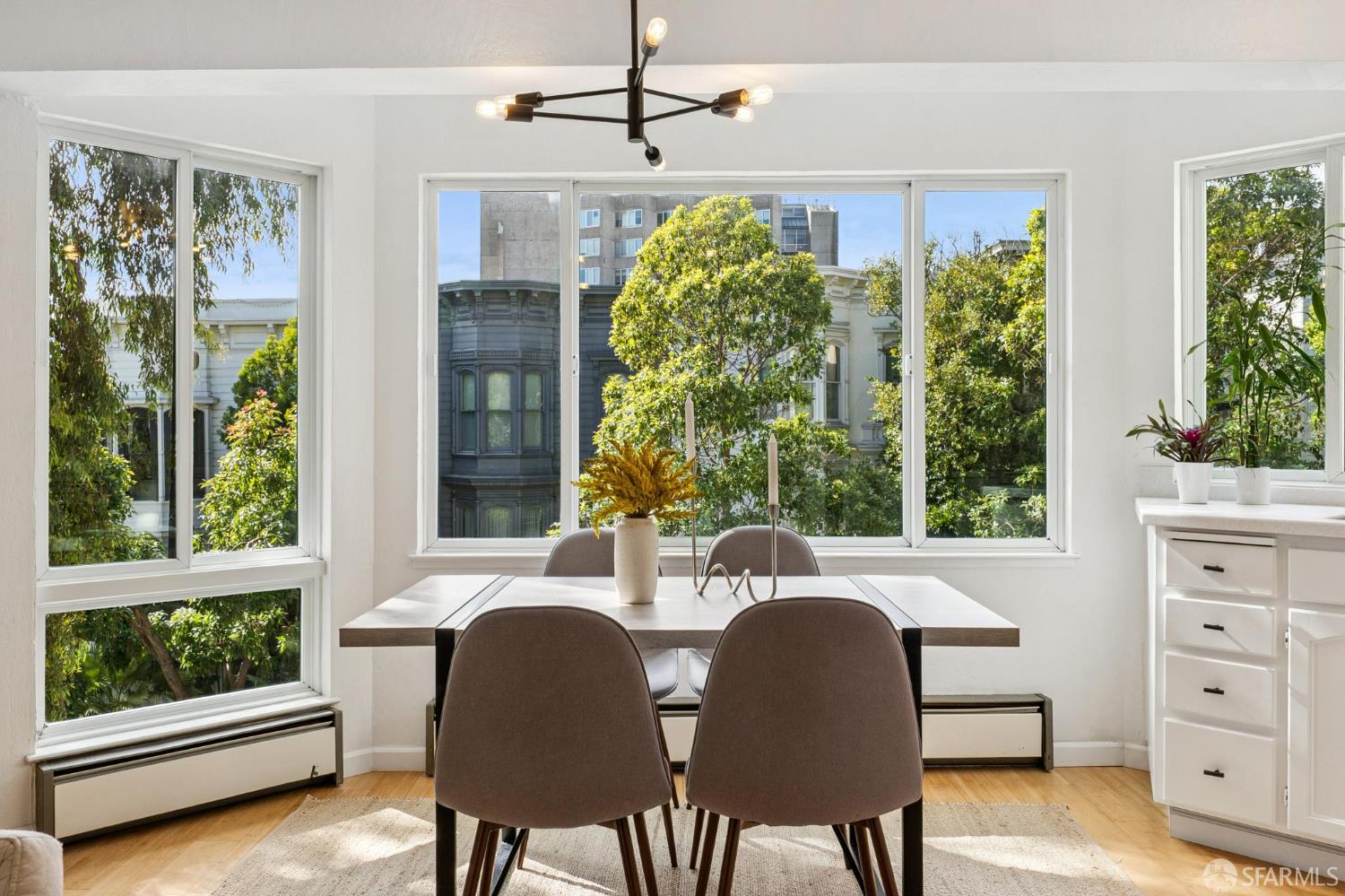 Photo #9: 426106752 Listing: Photo #9