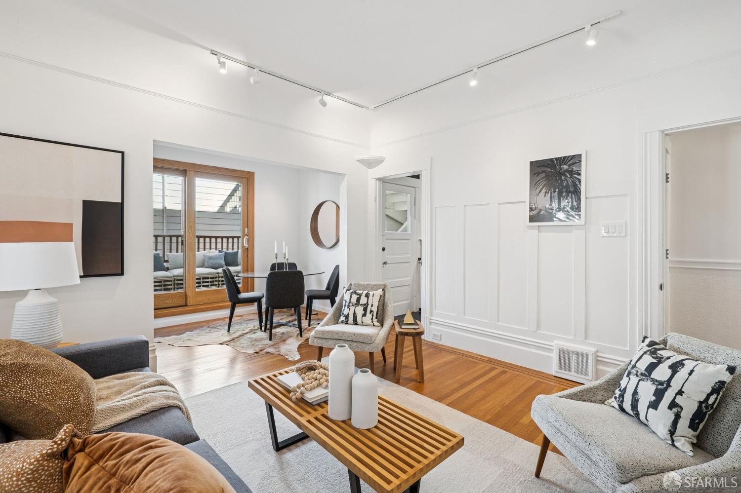 Detail Gallery Image 9 of 66 For 98 Caselli Ave, San Francisco,  CA 94114 - 3 Beds | 1/1 Baths