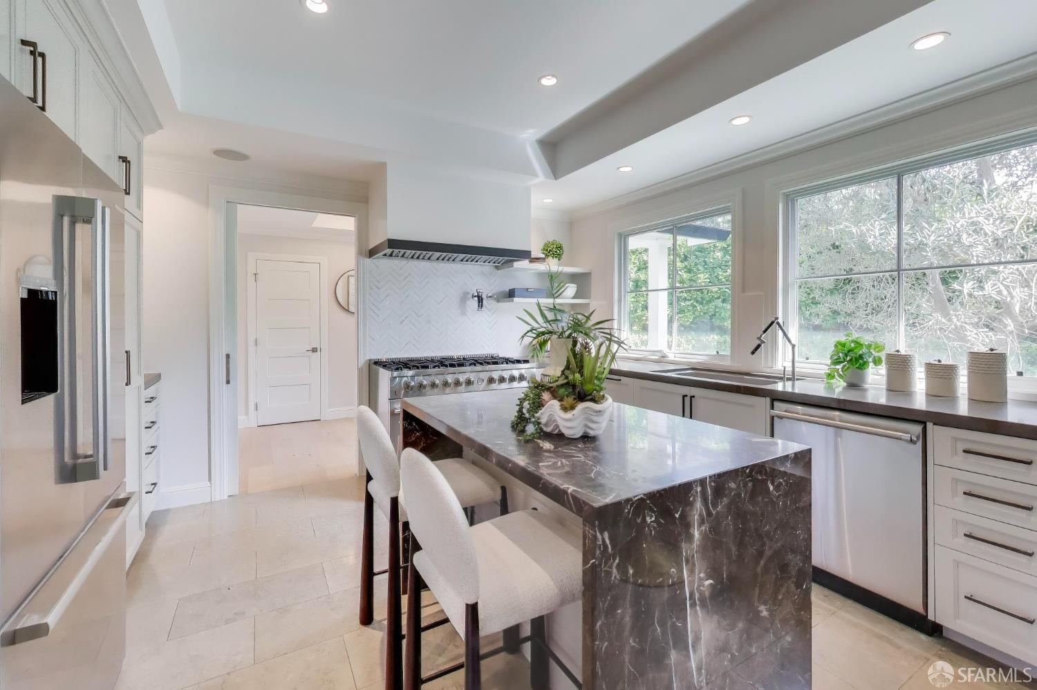 Detail Gallery Image 12 of 57 For 85 Rittenhouse Ave, Atherton,  CA 94027 - 5 Beds | 3/1 Baths