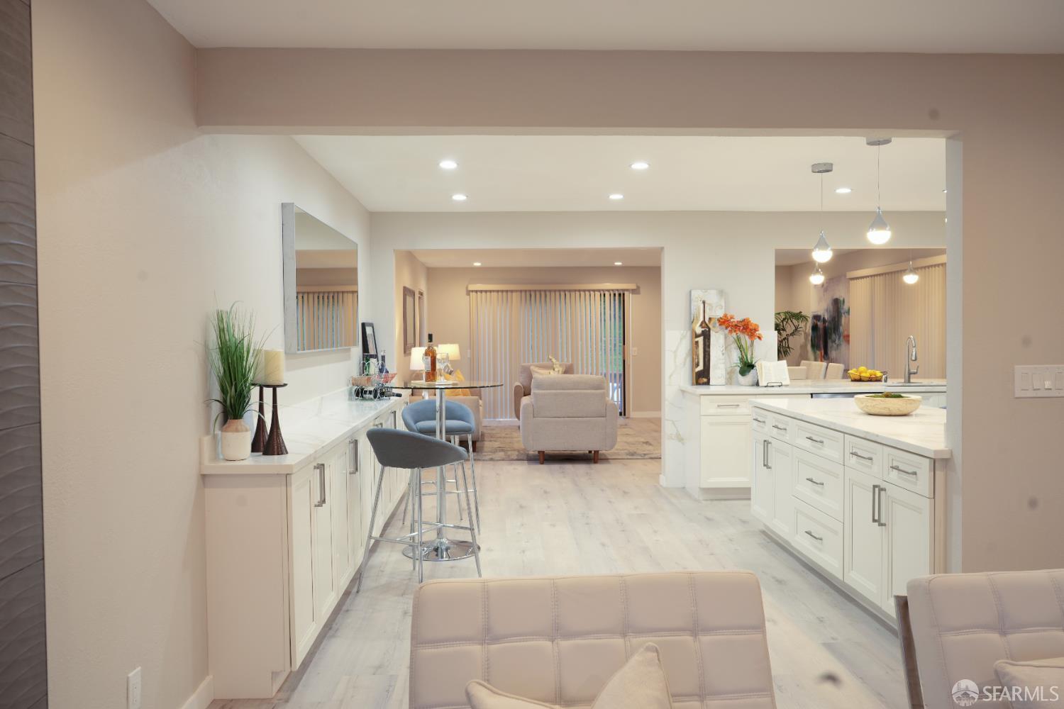 Detail Gallery Image 11 of 49 For 340 Alta Mesa Dr, South San Francisco,  CA 94080 - 4 Beds | 3 Baths