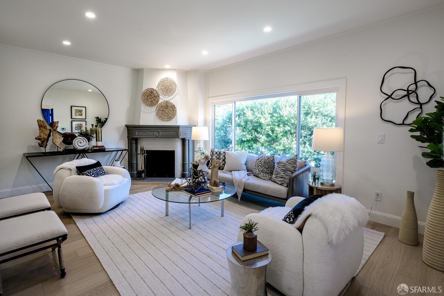 Detail Gallery Image 2 of 34 For 515 46th Ave, San Francisco,  CA 94121 - 3 Beds | 3 Baths