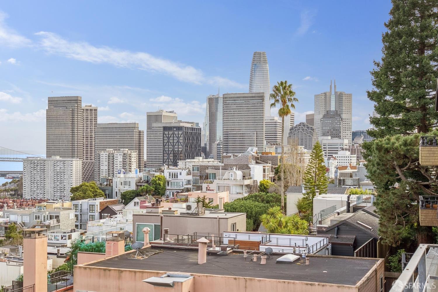 Detail Gallery Image 39 of 47 For 333 Greenwich St #3,  San Francisco,  CA 94133 - 2 Beds | 2 Baths