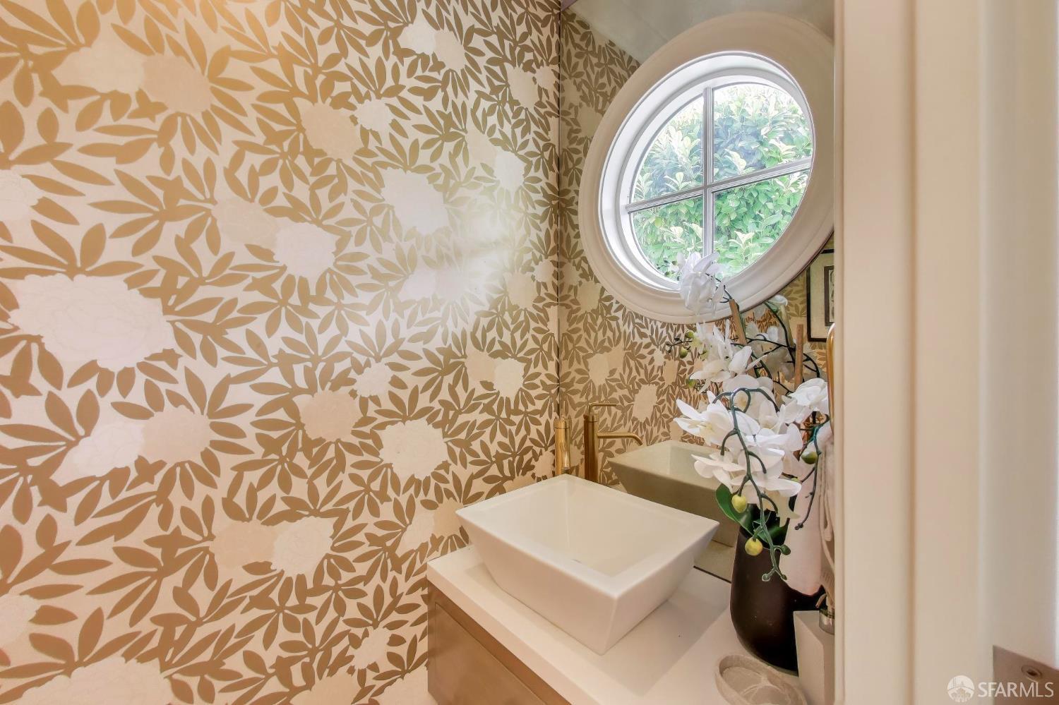 Detail Gallery Image 17 of 57 For 85 Rittenhouse Ave, Atherton,  CA 94027 - 5 Beds | 3/1 Baths