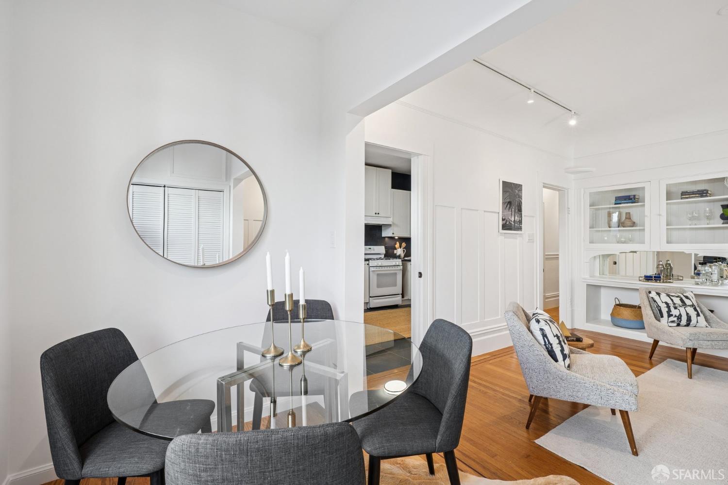 Detail Gallery Image 15 of 66 For 98 Caselli Ave, San Francisco,  CA 94114 - 3 Beds | 1/1 Baths