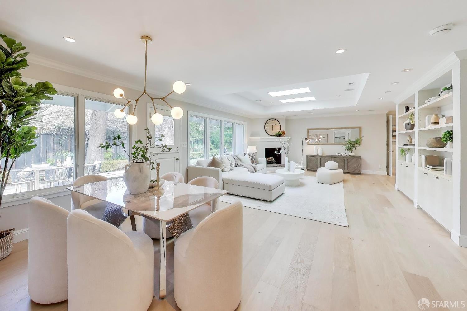 Detail Gallery Image 8 of 57 For 85 Rittenhouse Ave, Atherton,  CA 94027 - 5 Beds | 3/1 Baths