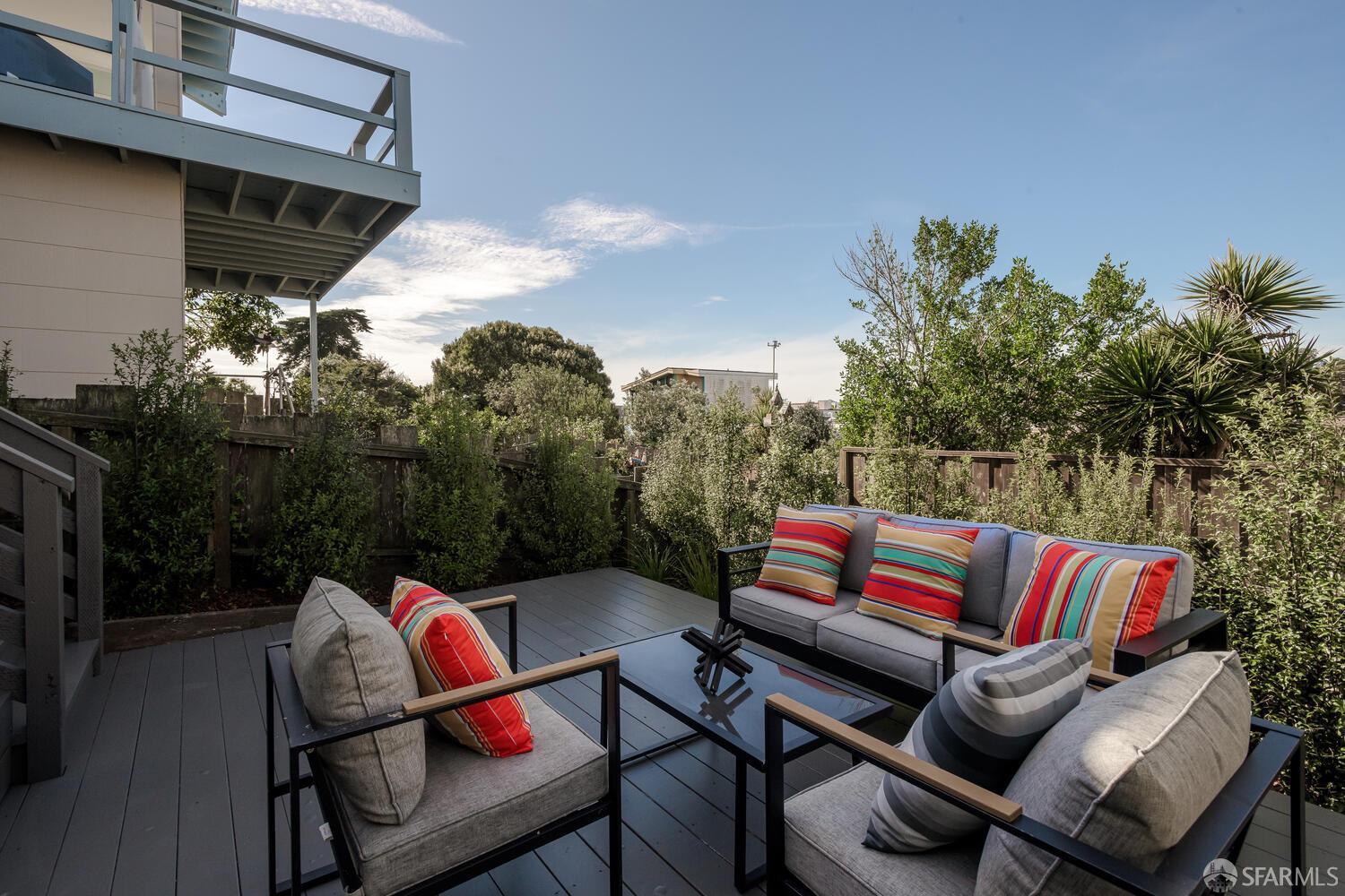 Detail Gallery Image 30 of 34 For 515 46th Ave, San Francisco,  CA 94121 - 3 Beds | 3 Baths