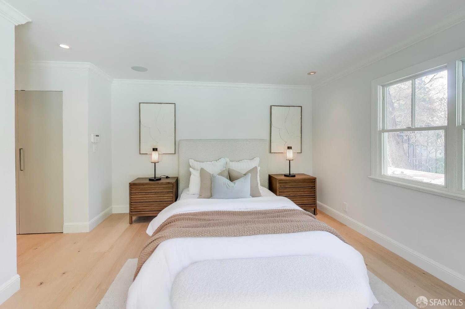 Detail Gallery Image 19 of 57 For 85 Rittenhouse Ave, Atherton,  CA 94027 - 5 Beds | 3/1 Baths