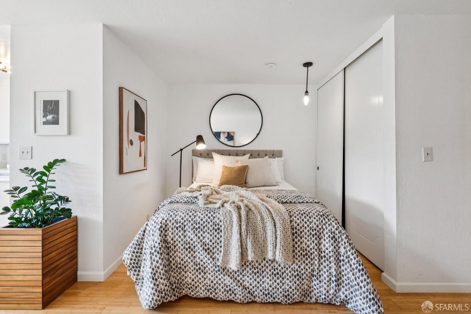 Photo #7: 426106752 Listing: Photo #7