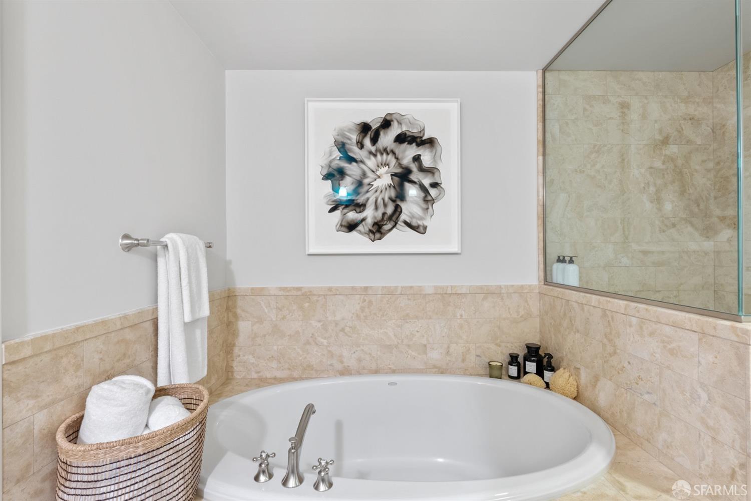 Detail Gallery Image 33 of 42 For 765 Market St 34e,  San Francisco,  CA 94103 - 2 Beds | 2/1 Baths