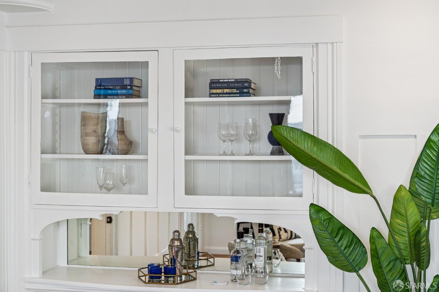 Detail Gallery Image 16 of 66 For 98 Caselli Ave, San Francisco,  CA 94114 - 3 Beds | 1/1 Baths