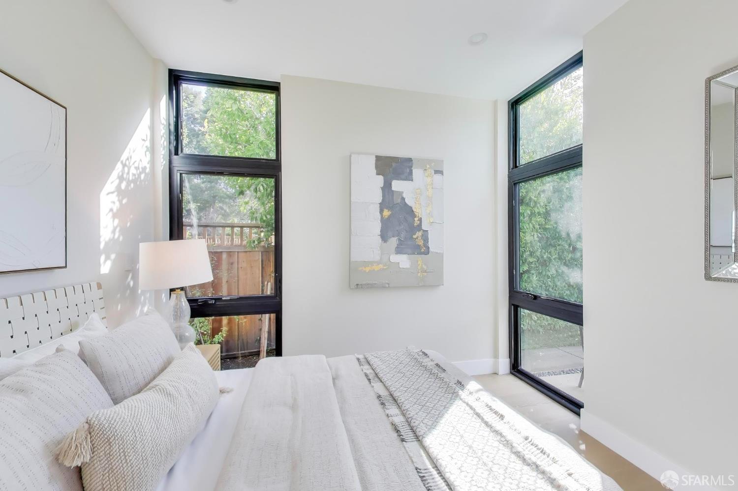 Detail Gallery Image 43 of 57 For 85 Rittenhouse Ave, Atherton,  CA 94027 - 5 Beds | 3/1 Baths