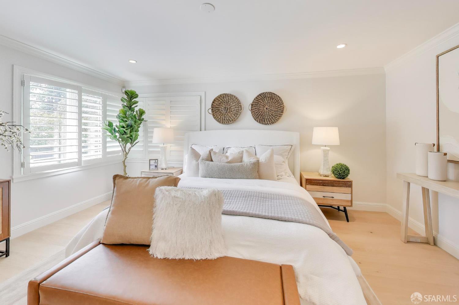 Detail Gallery Image 23 of 57 For 85 Rittenhouse Ave, Atherton,  CA 94027 - 5 Beds | 3/1 Baths