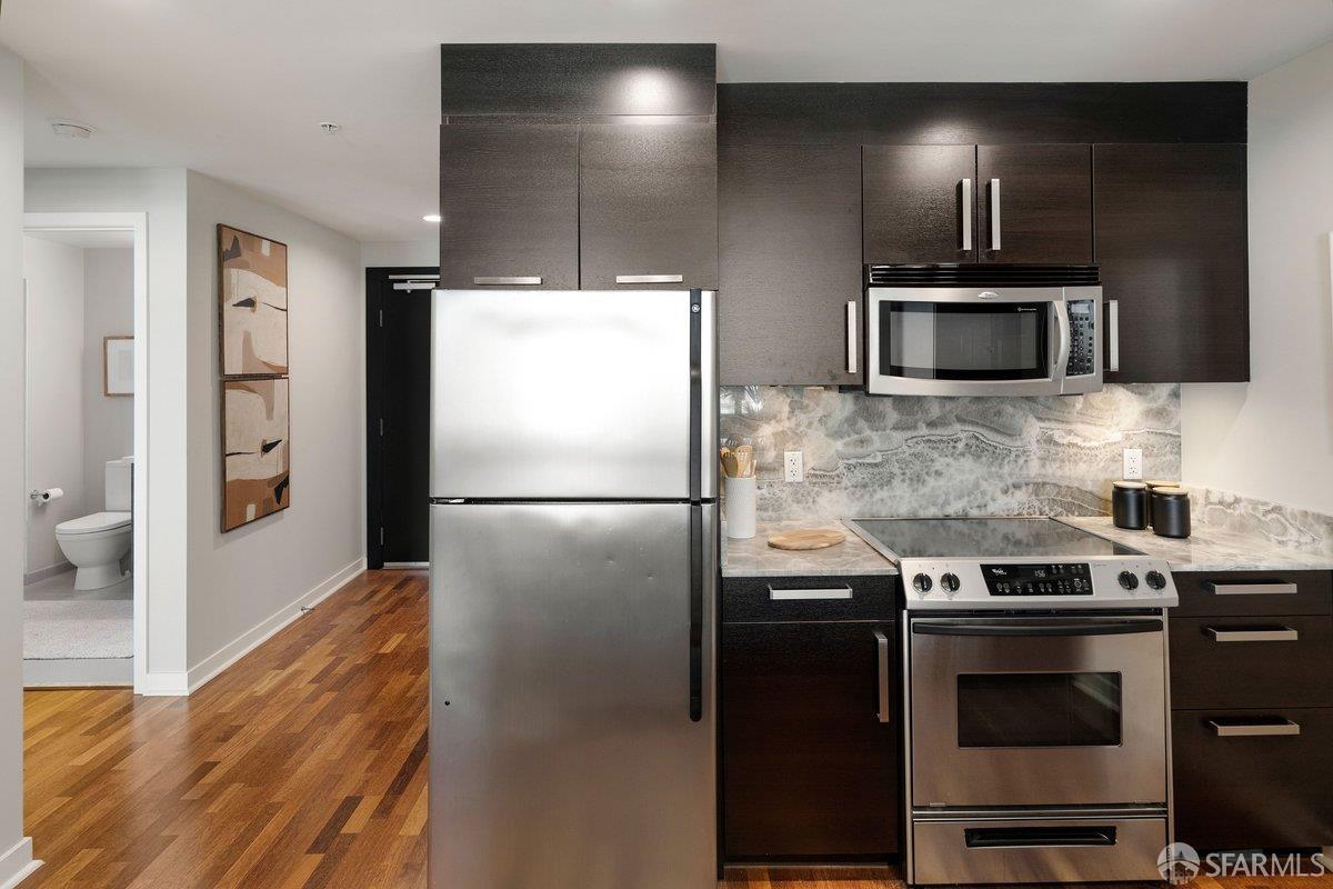 Photo #11: 426106652 Listing: Photo #11