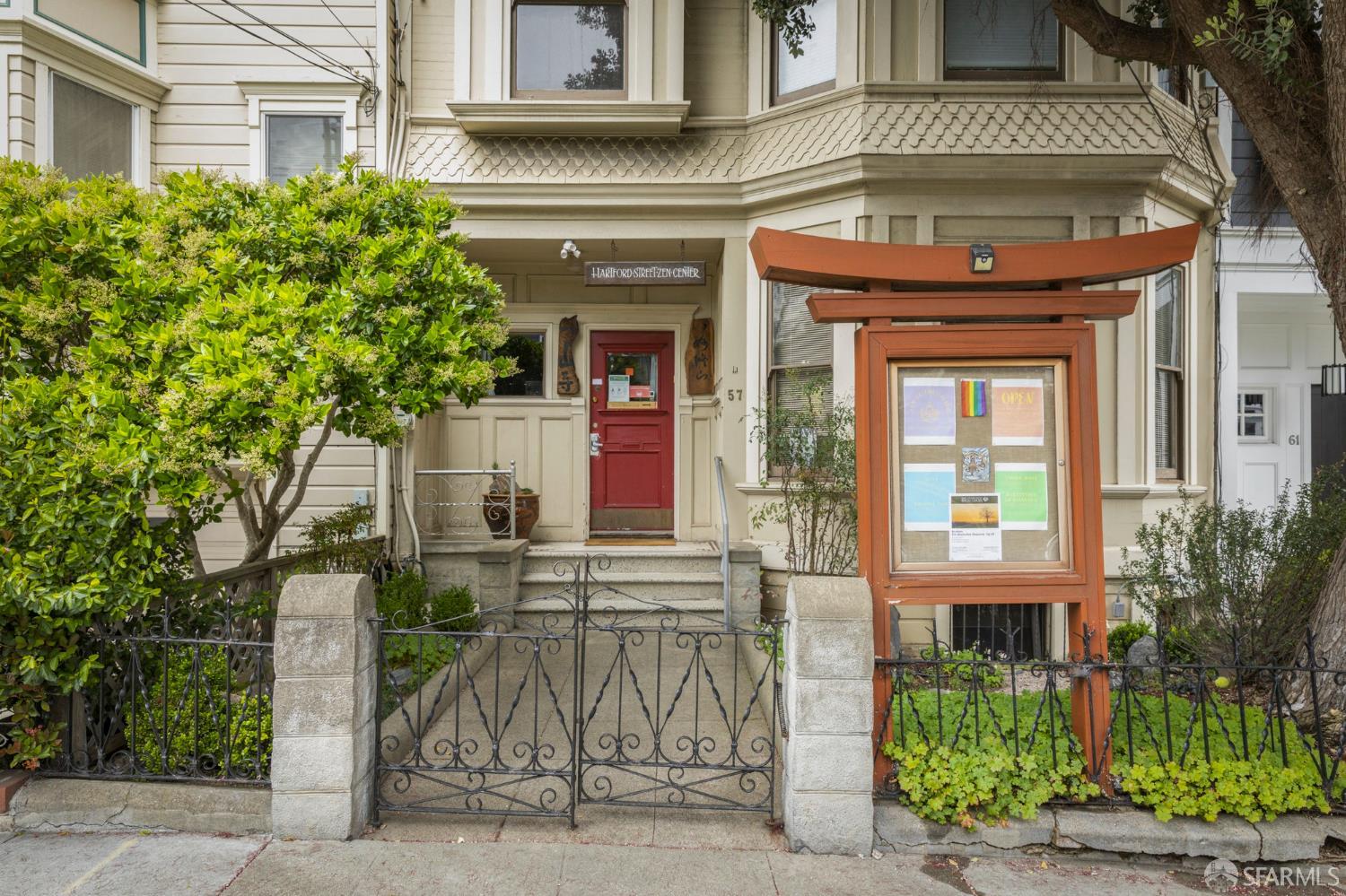 Detail Gallery Image 65 of 66 For 98 Caselli Ave, San Francisco,  CA 94114 - 3 Beds | 1/1 Baths