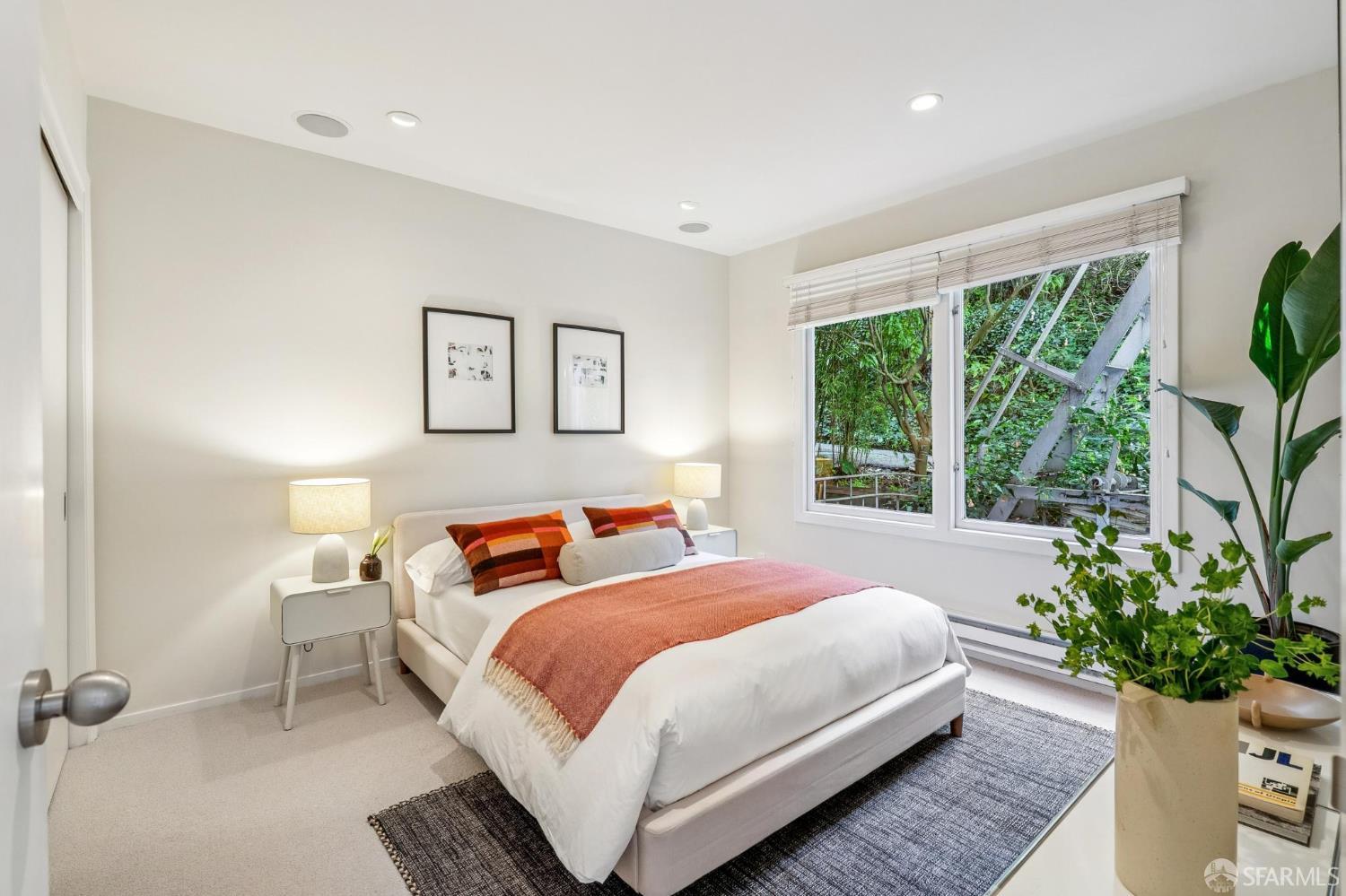 Detail Gallery Image 30 of 47 For 333 Greenwich St #3,  San Francisco,  CA 94133 - 2 Beds | 2 Baths