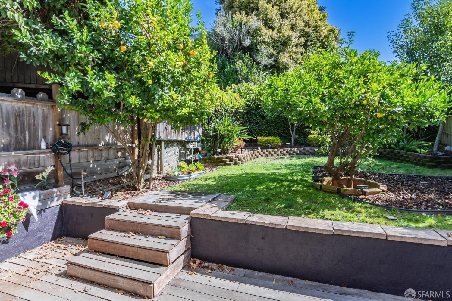 Detail Gallery Image 10 of 21 For 1325 Church St a,  San Francisco,  CA 94114 - 0 Beds | 1 Baths