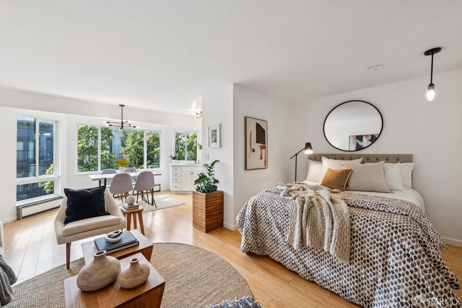 Photo #3: 426106752 Listing: Photo #3