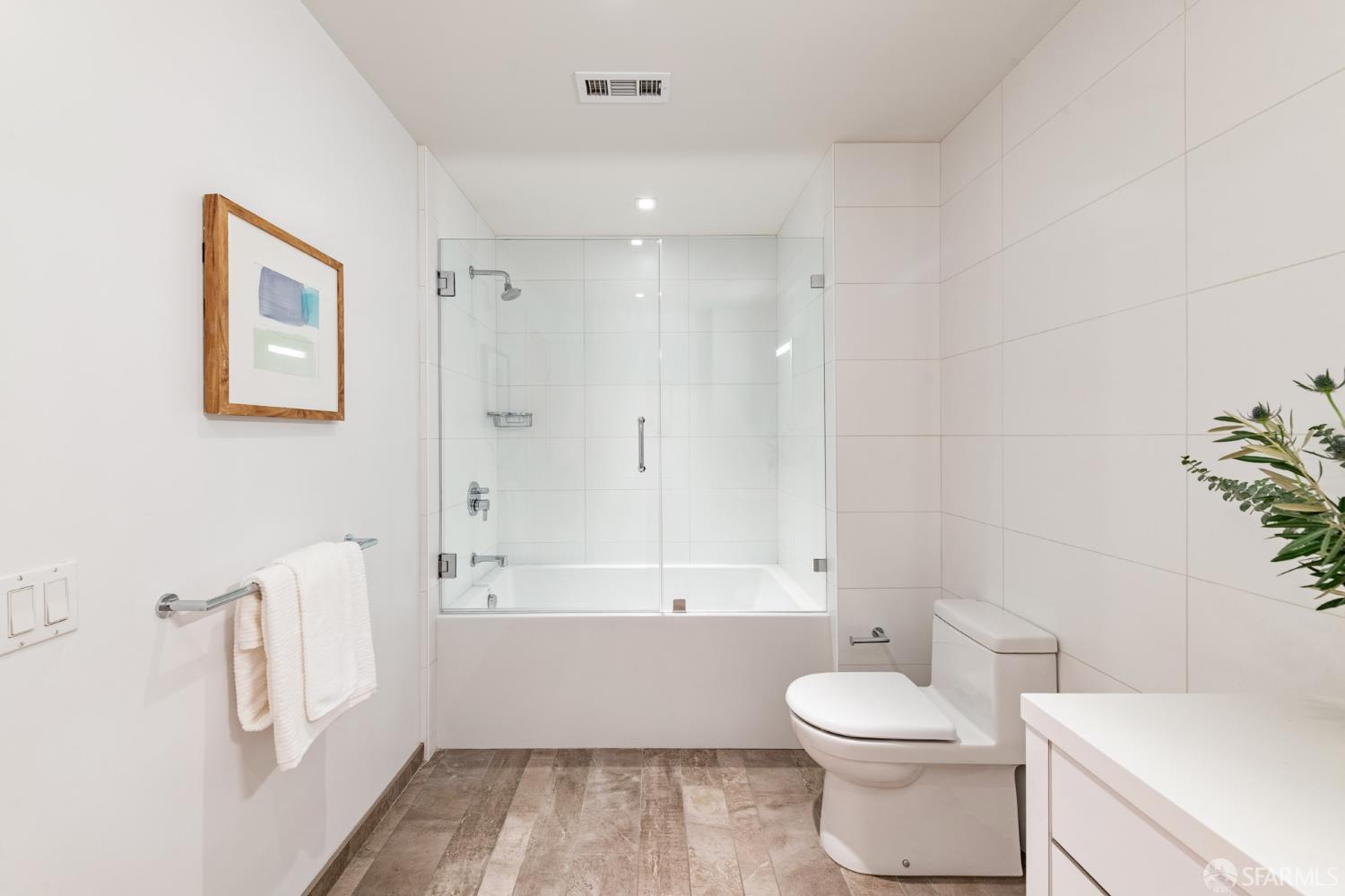 Photo #28: 426104403 Listing: Photo #28