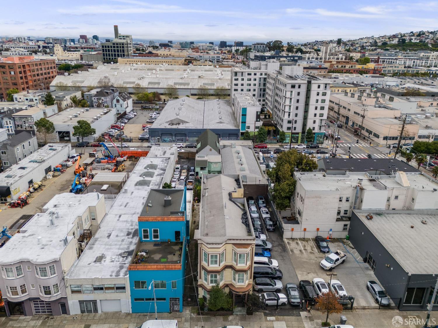 Detail Gallery Image 39 of 41 For 471 South Van Ness Ave, San Francisco,  CA 94103 - 4 Beds | 3 Baths
