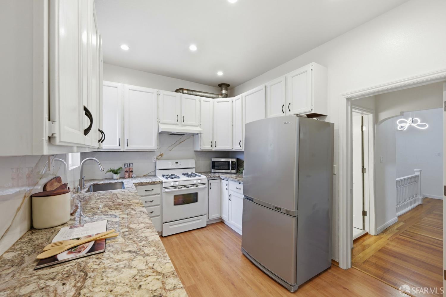 Detail Gallery Image 16 of 58 For 531 23rd Ave, San Francisco,  CA 94121 - – Beds | – Baths