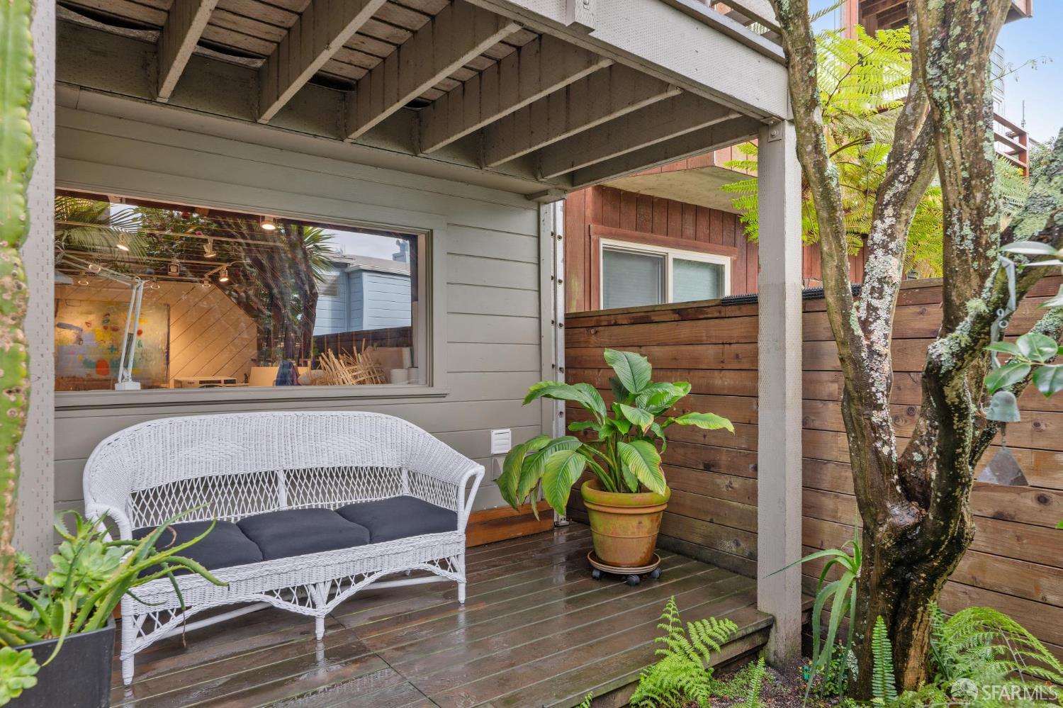Detail Gallery Image 53 of 64 For 136 Clifford Ter, San Francisco,  CA 94117 - 3 Beds | 2 Baths