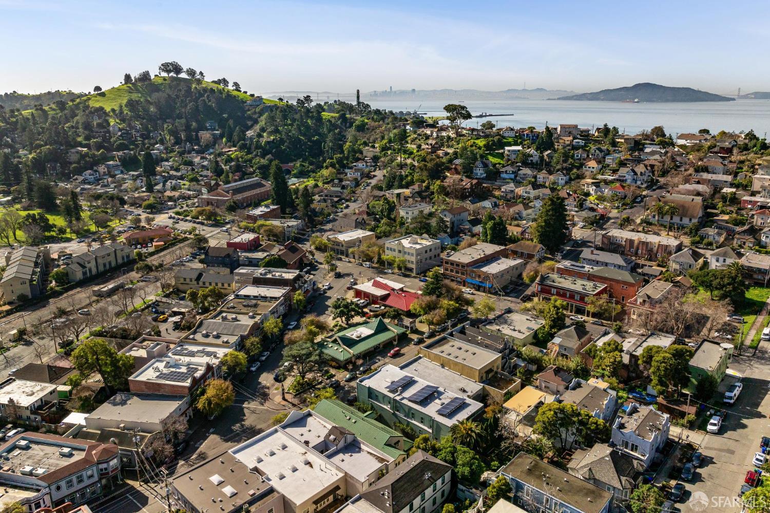 Detail Gallery Image 11 of 13 For 116 Washington Ave, Richmond,  CA 94801 - – Beds | – Baths