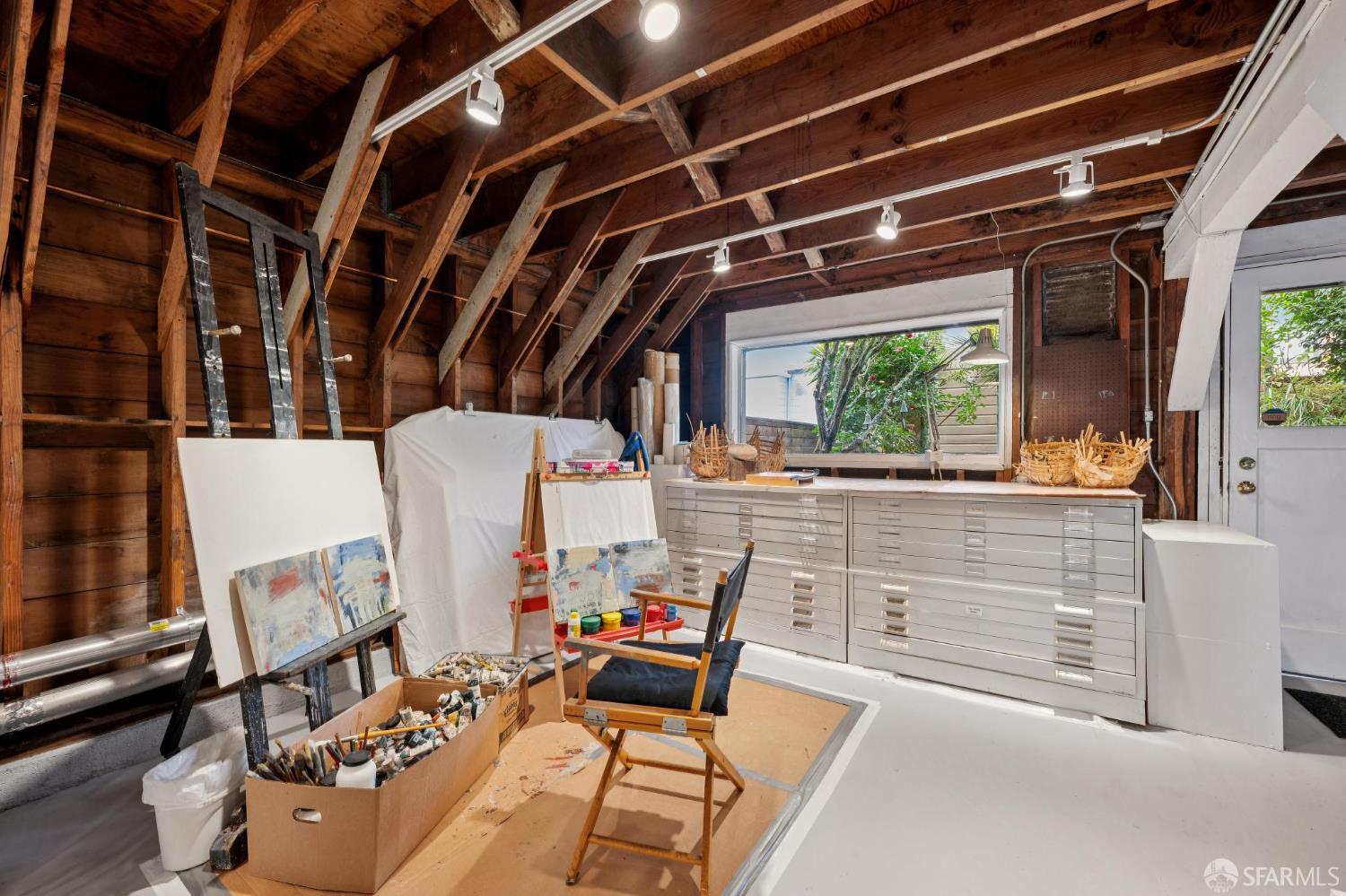 Detail Gallery Image 55 of 64 For 136 Clifford Ter, San Francisco,  CA 94117 - 3 Beds | 2 Baths