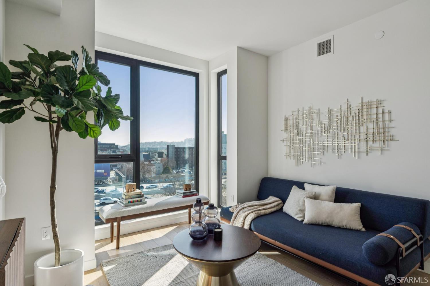 Photo #6: 426107067 Listing: Photo #6