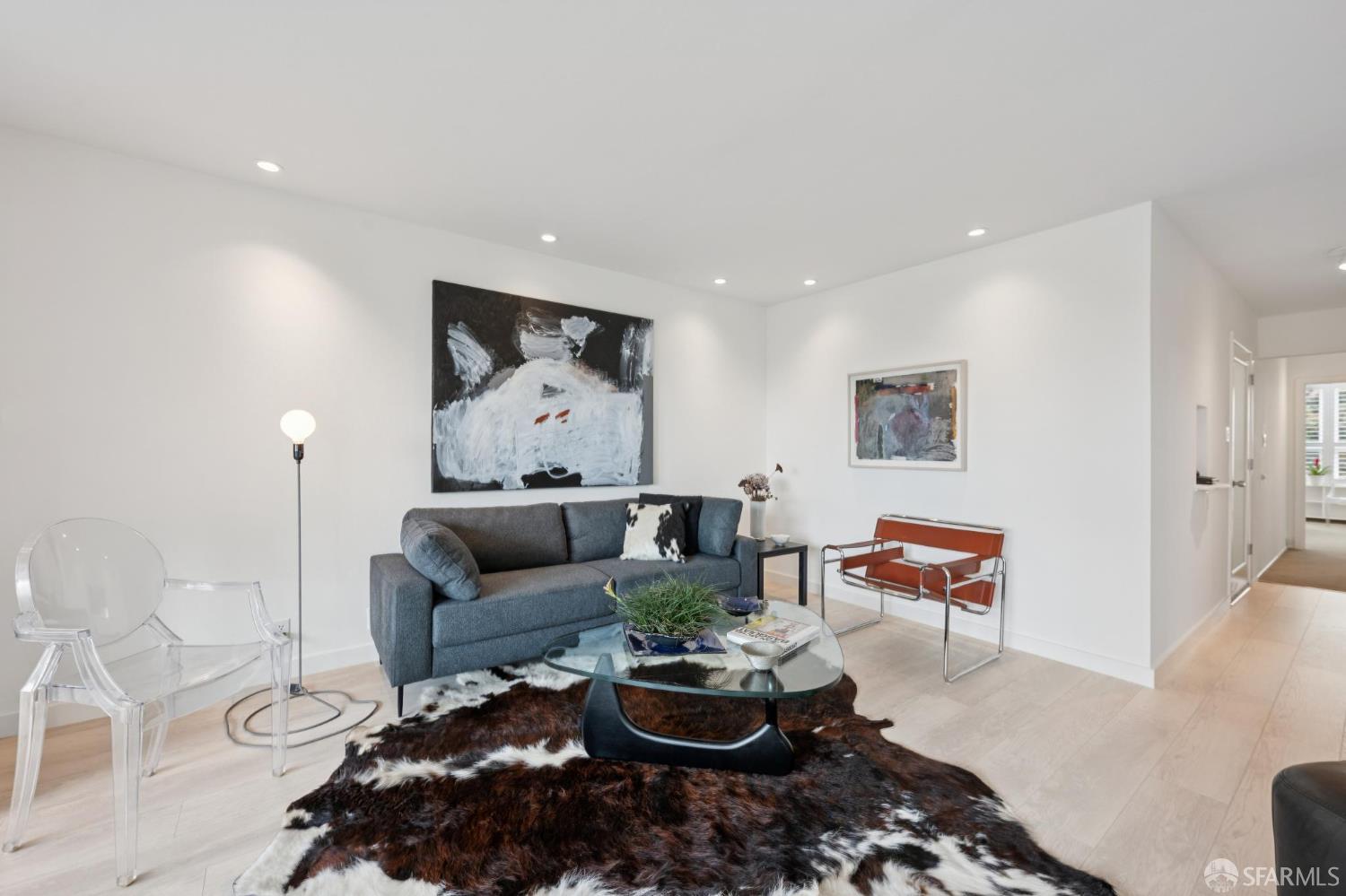 Detail Gallery Image 6 of 64 For 136 Clifford Ter, San Francisco,  CA 94117 - 3 Beds | 2 Baths