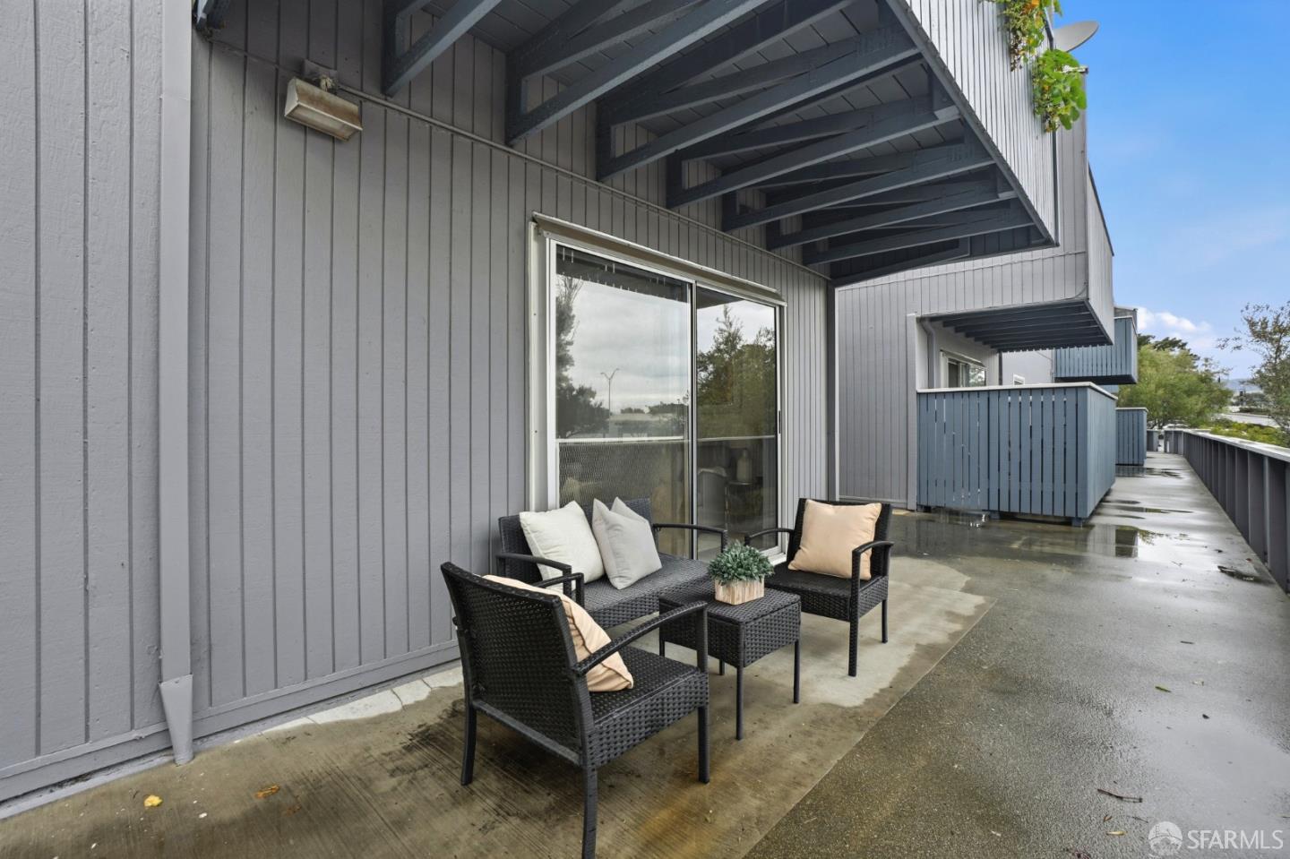 Detail Gallery Image 25 of 26 For 101 Piccadilly Pl #D,  San Bruno,  CA 94066 - 2 Beds | 1 Baths