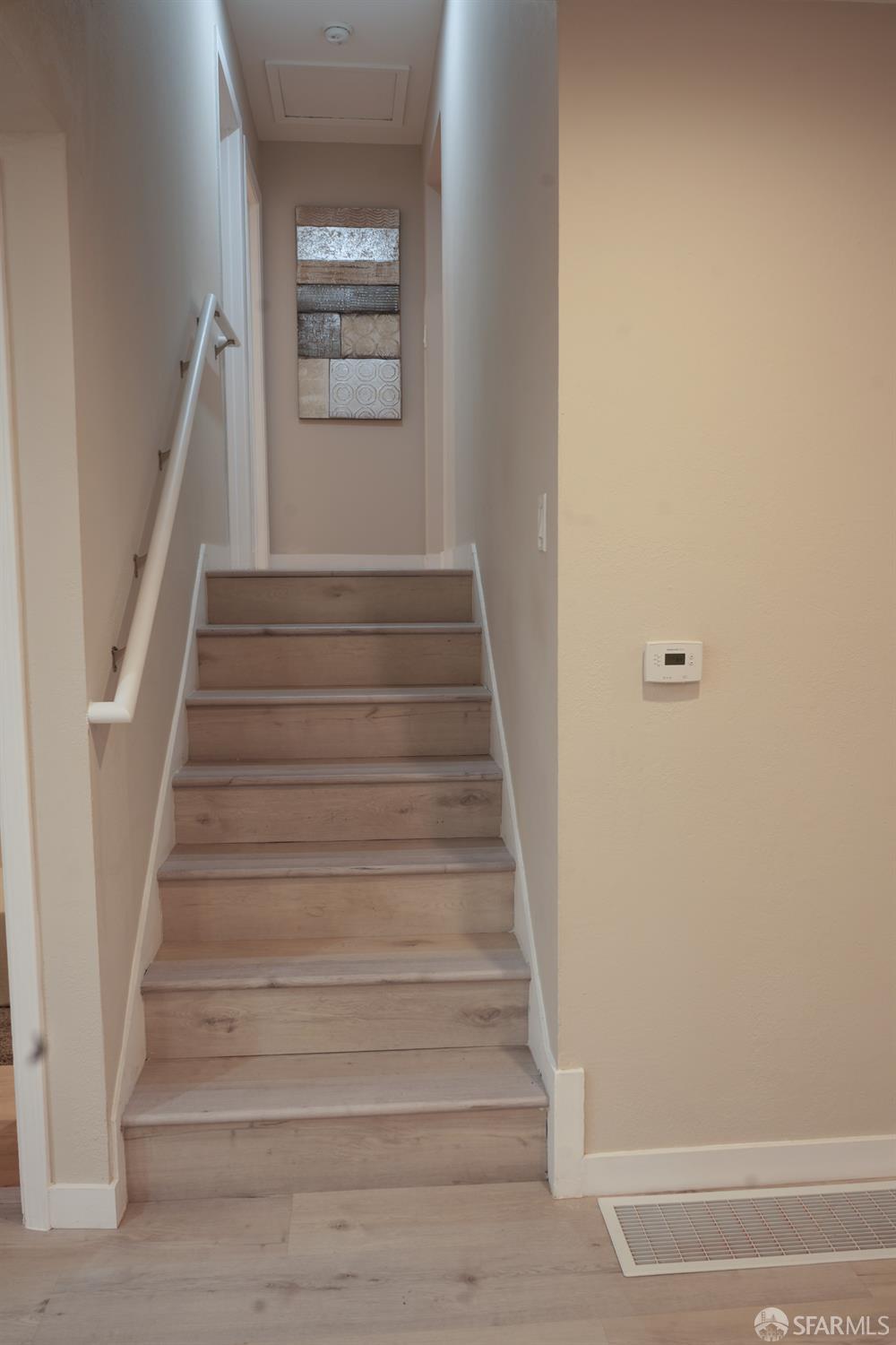 Detail Gallery Image 32 of 49 For 340 Alta Mesa Dr, South San Francisco,  CA 94080 - 4 Beds | 3 Baths