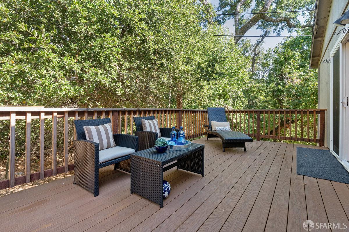 Detail Gallery Image 48 of 69 For 5262 Alhambra Valley Rd, Martinez,  CA 94553 - 5 Beds | 3/1 Baths