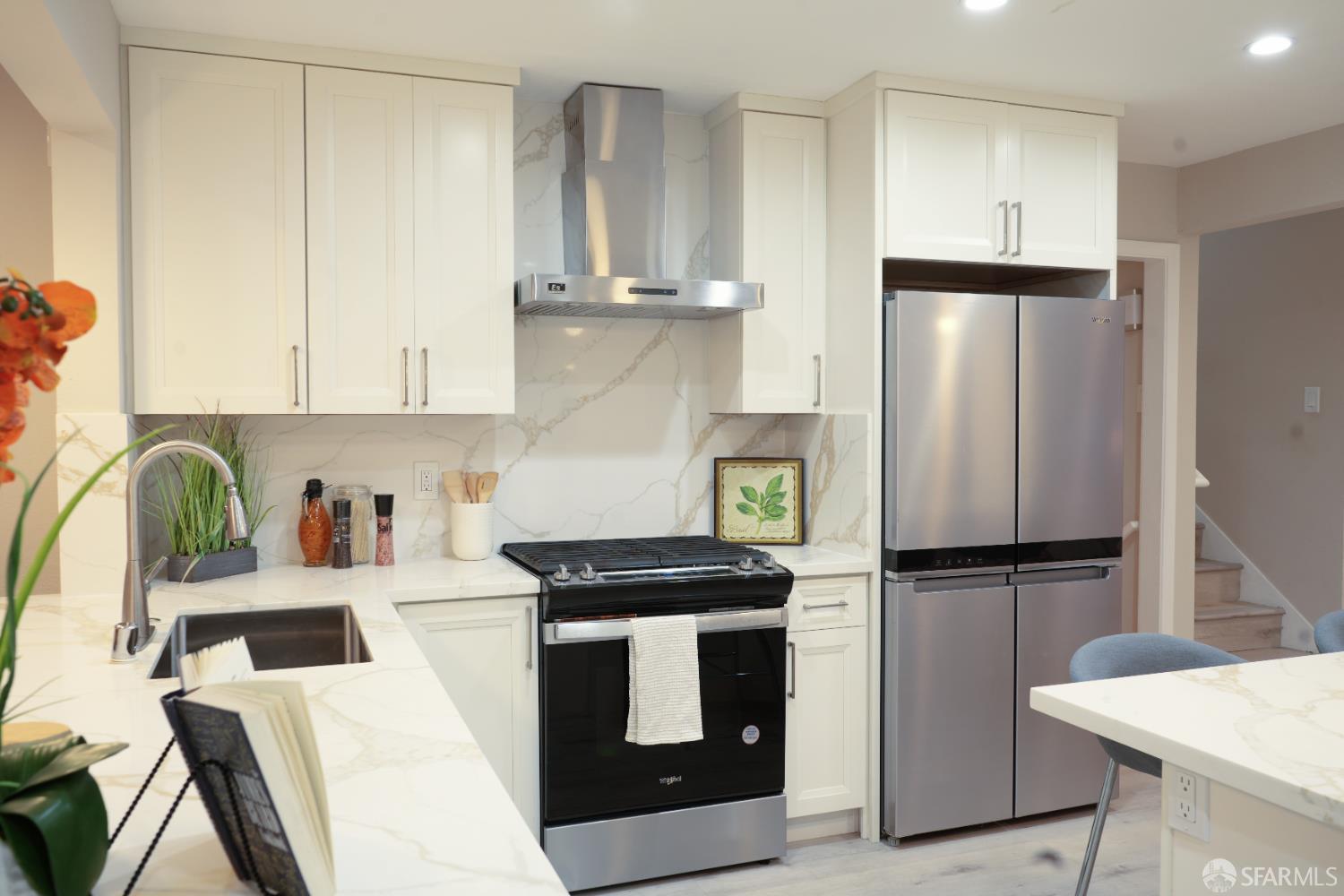 Detail Gallery Image 30 of 49 For 340 Alta Mesa Dr, South San Francisco,  CA 94080 - 4 Beds | 3 Baths