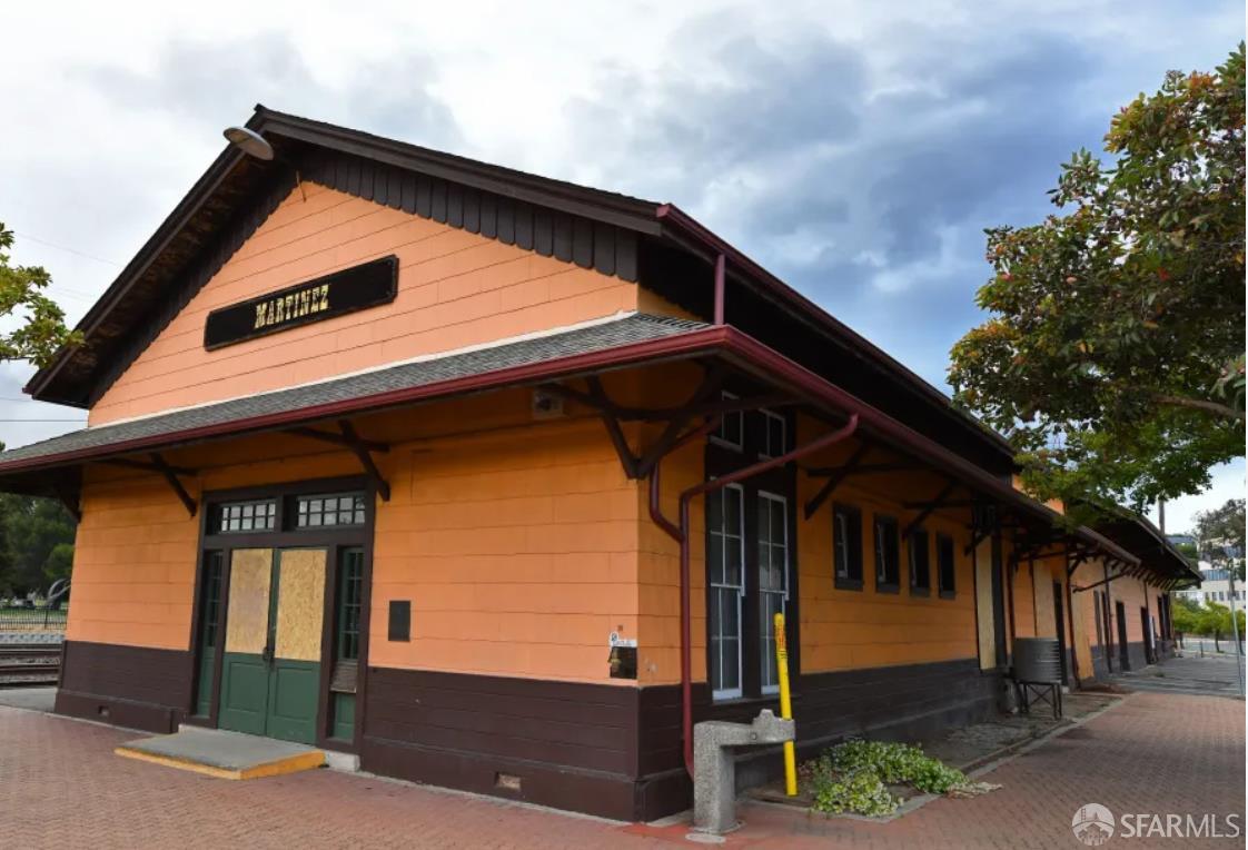 Detail Gallery Image 55 of 69 For 5262 Alhambra Valley Rd, Martinez,  CA 94553 - 5 Beds | 3/1 Baths