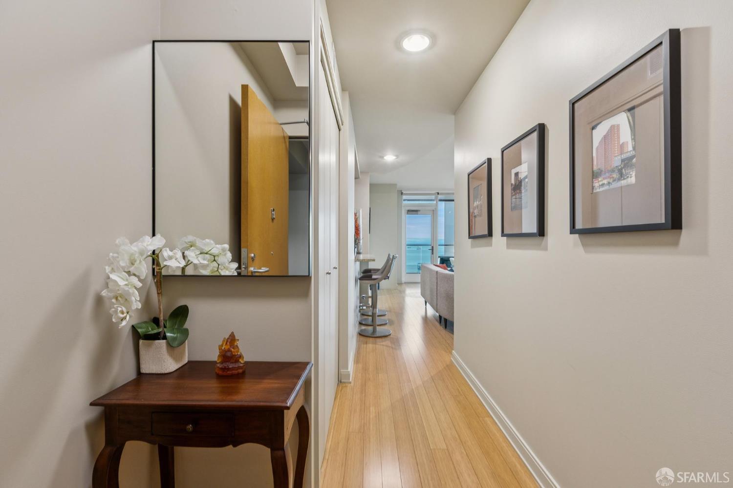 Detail Gallery Image 2 of 50 For 425 1st St #4103,  San Francisco,  CA 94105 - 2 Beds | 2 Baths