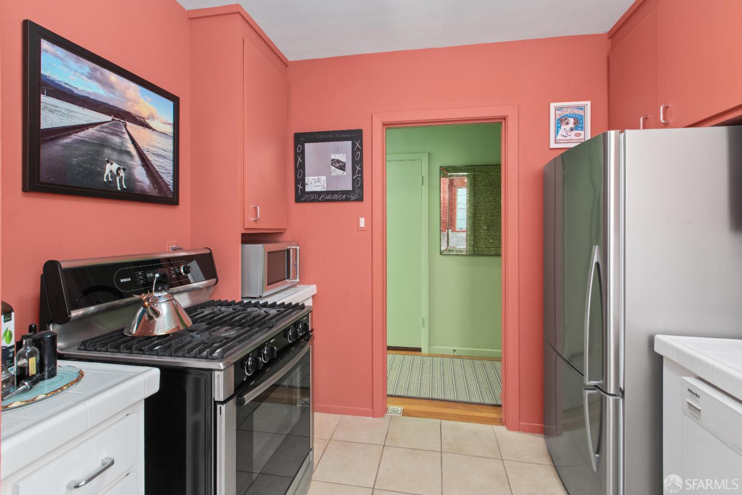 Detail Gallery Image 10 of 31 For 1230 Clay St #303,  San Francisco,  CA 94108 - 1 Beds | 1 Baths