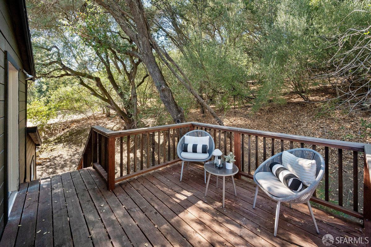 Detail Gallery Image 36 of 69 For 5262 Alhambra Valley Rd, Martinez,  CA 94553 - 5 Beds | 3/1 Baths