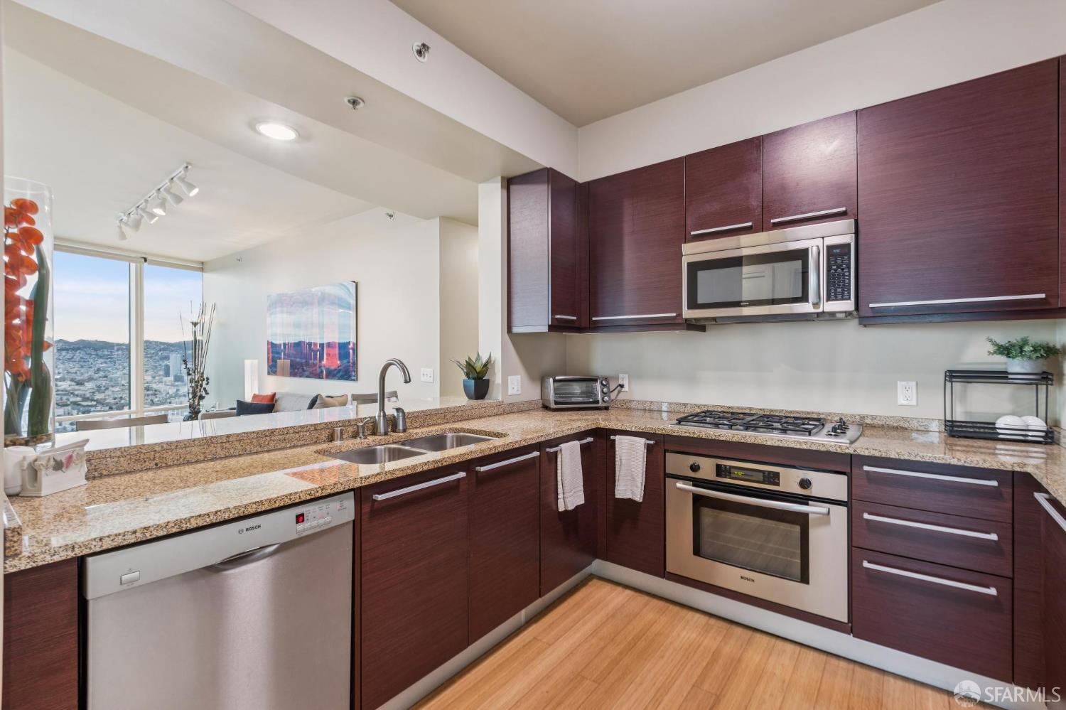 Detail Gallery Image 15 of 50 For 425 1st St #4103,  San Francisco,  CA 94105 - 2 Beds | 2 Baths