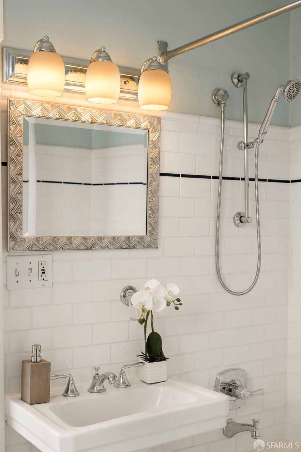 Photo #22: 426105866 Listing: Photo #22