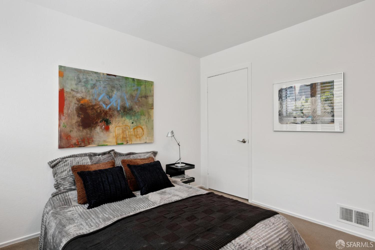 Detail Gallery Image 35 of 64 For 136 Clifford Ter, San Francisco,  CA 94117 - 3 Beds | 2 Baths
