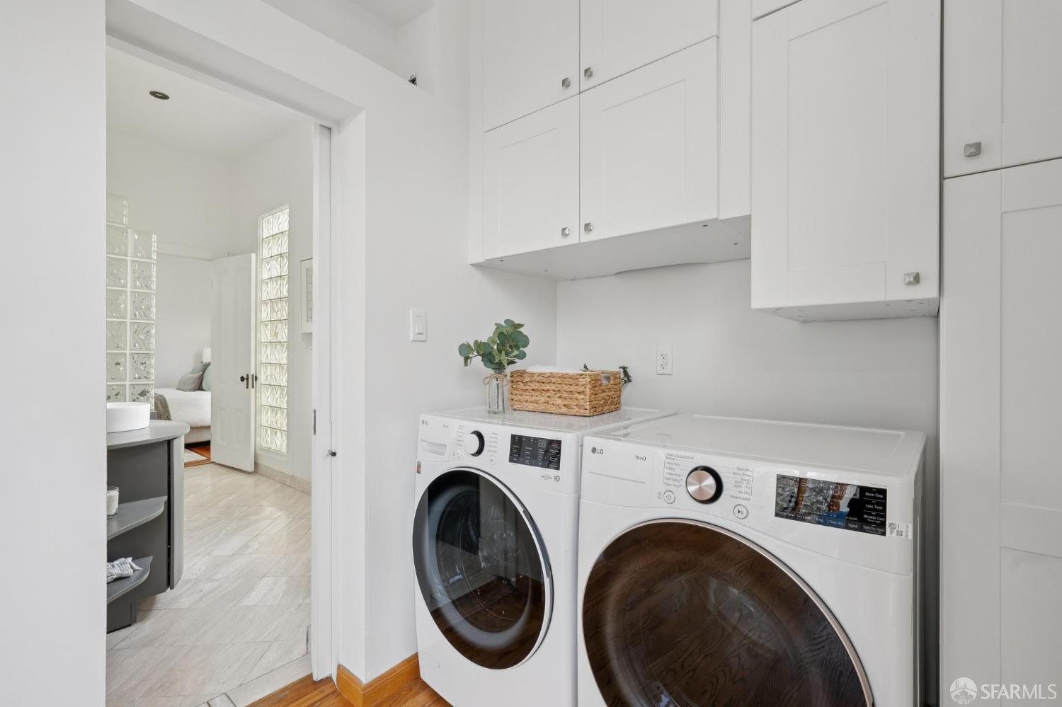 Photo #30: 426106138 Listing: Photo #30