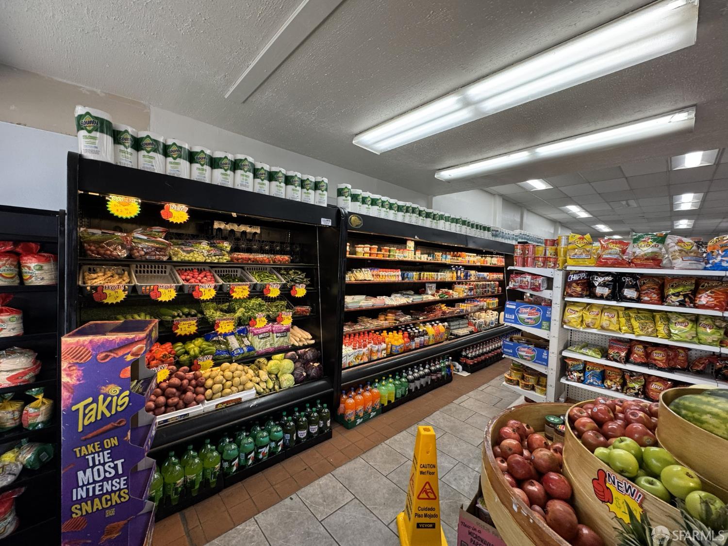 Detail Gallery Image 35 of 39 For 2360 Mission St, San Francisco,  CA 94110 - – Beds | – Baths