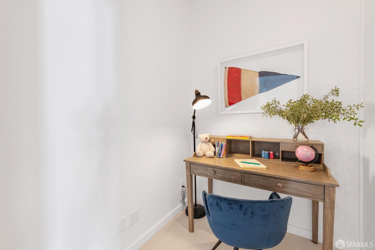 Detail Gallery Image 15 of 41 For 70 Valley St, San Francisco,  CA 94110 - 3 Beds | 2/1 Baths