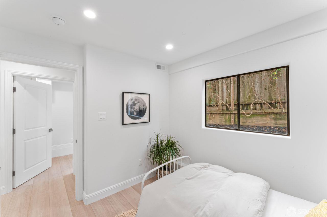 Detail Gallery Image 12 of 32 For 339 Monterey St, Brisbane,  CA 94005 - 2 Beds | 2/1 Baths