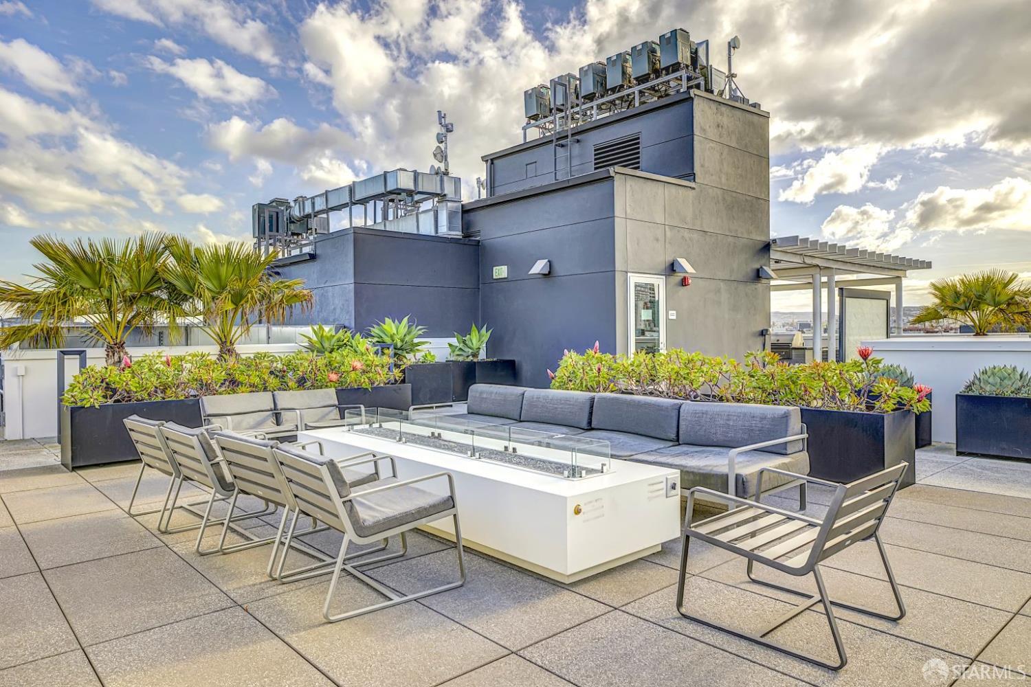 Detail Gallery Image 58 of 73 For 99 Rausch St #214,  San Francisco,  CA 94103 - 2 Beds | 2 Baths