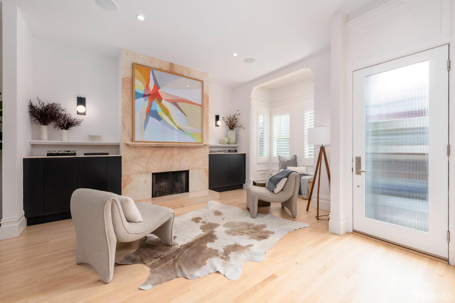 Detail Gallery Image 6 of 41 For 70 Valley St, San Francisco,  CA 94110 - 3 Beds | 2/1 Baths